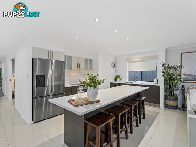26 Fletcher Crescent PACIFIC PINES QLD 4211