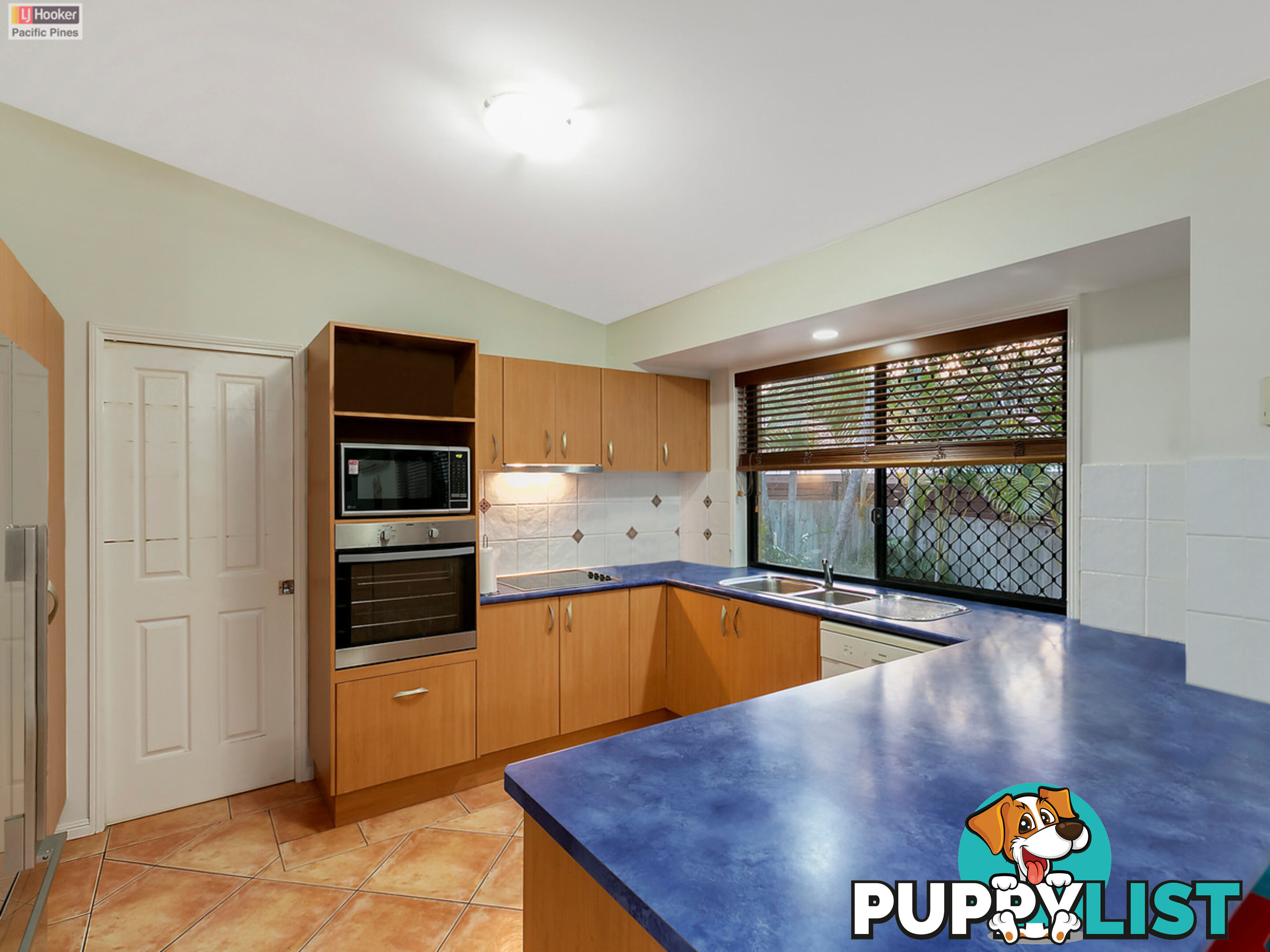 4 Hession Court UPPER COOMERA QLD 4209