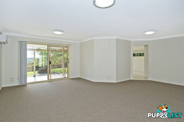 50B Clarence Drive HELENSVALE QLD 4212
