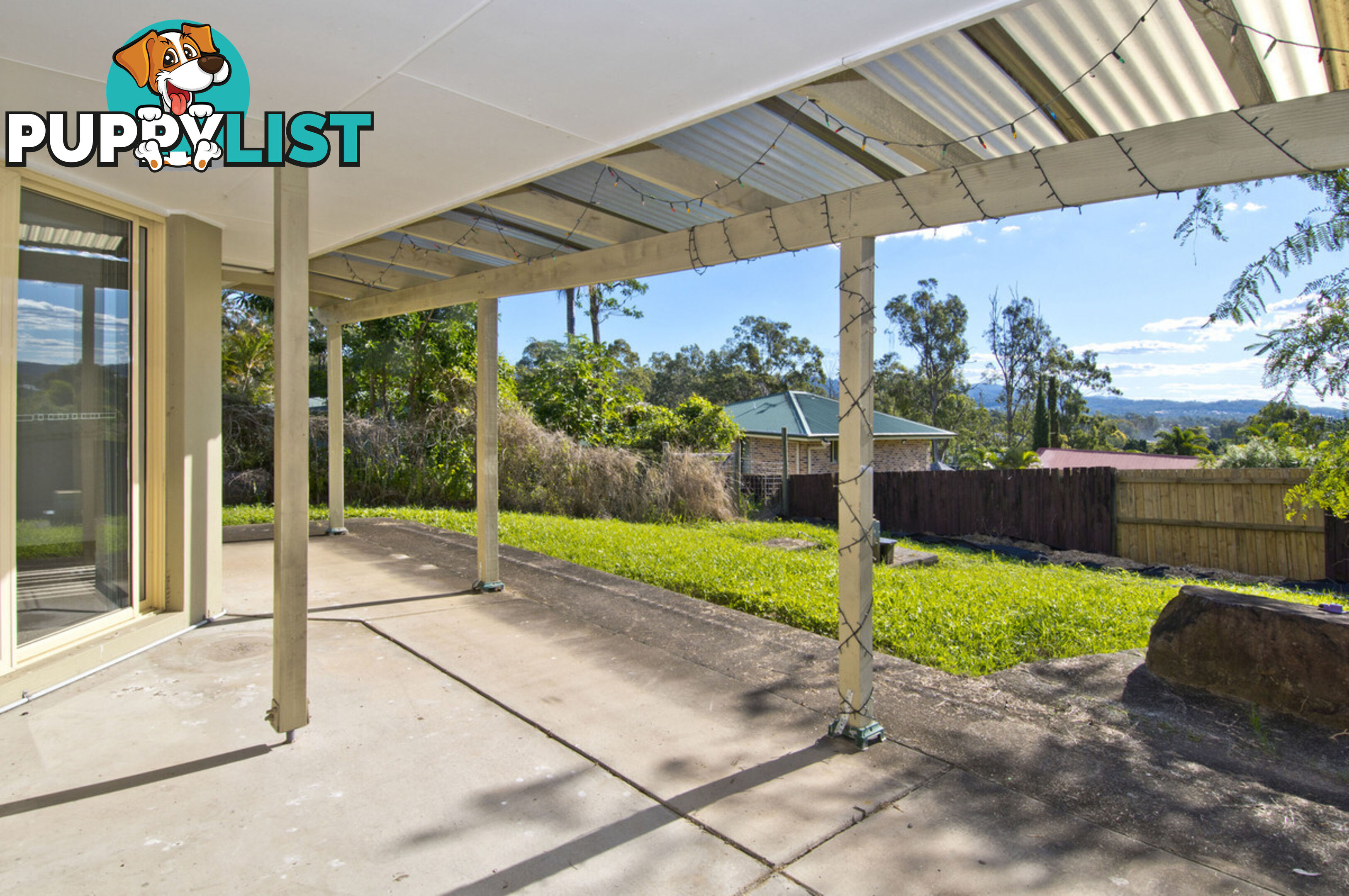 50B Clarence Drive HELENSVALE QLD 4212