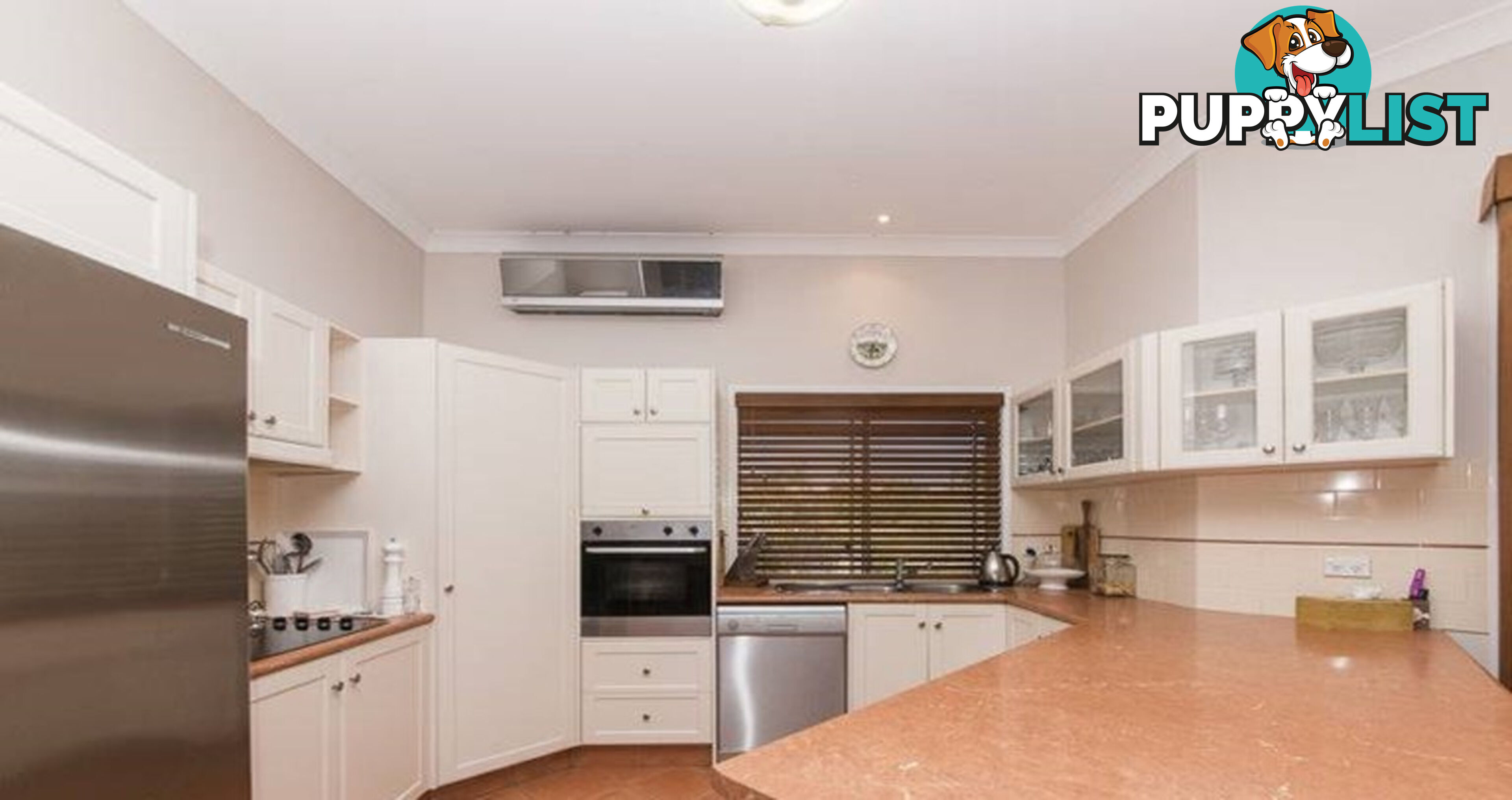 7 Pago Terrace PACIFIC PINES QLD 4211