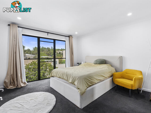 71/18 Archipelago Street PACIFIC PINES QLD 4211