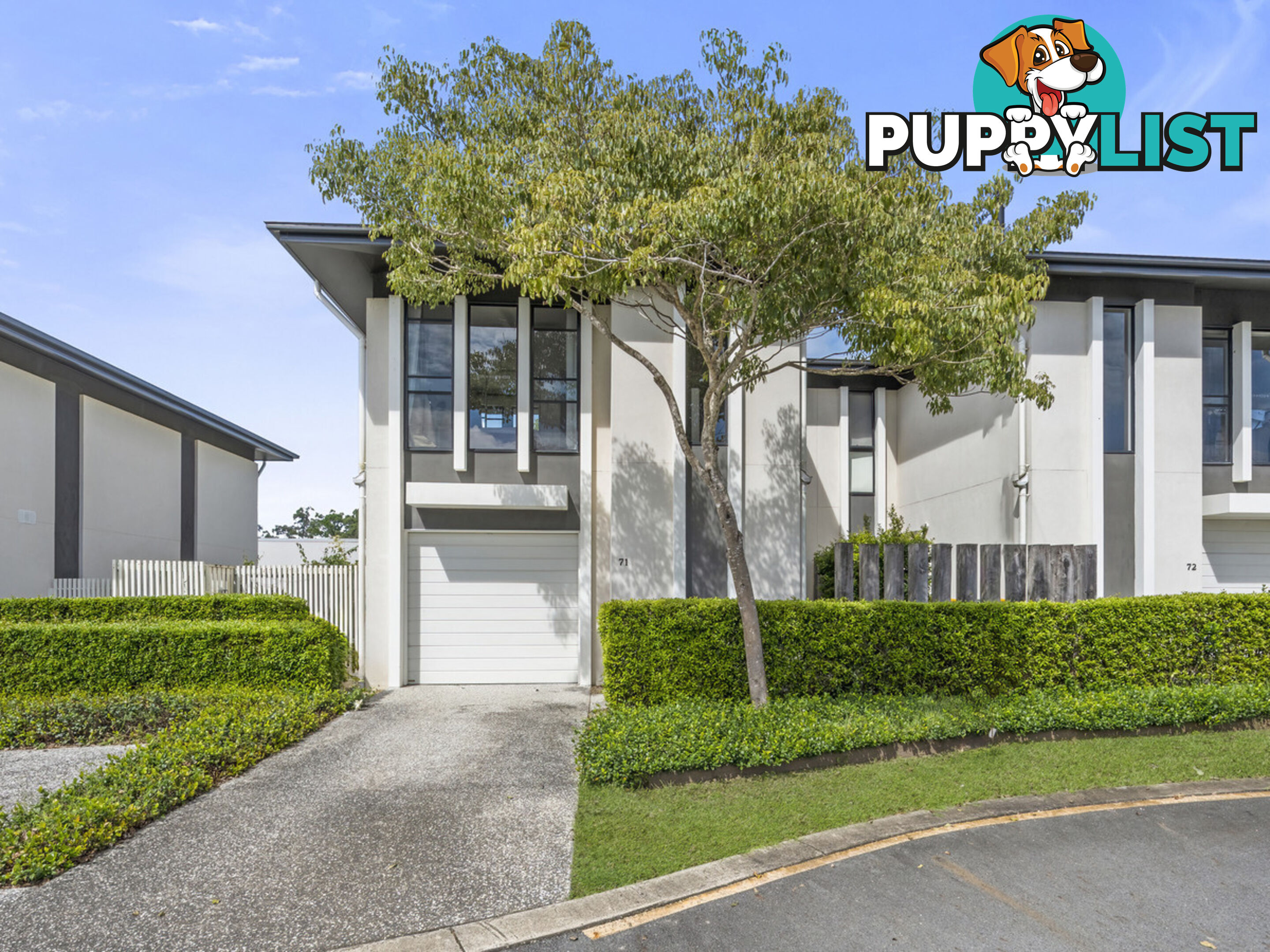 71/18 Archipelago Street PACIFIC PINES QLD 4211