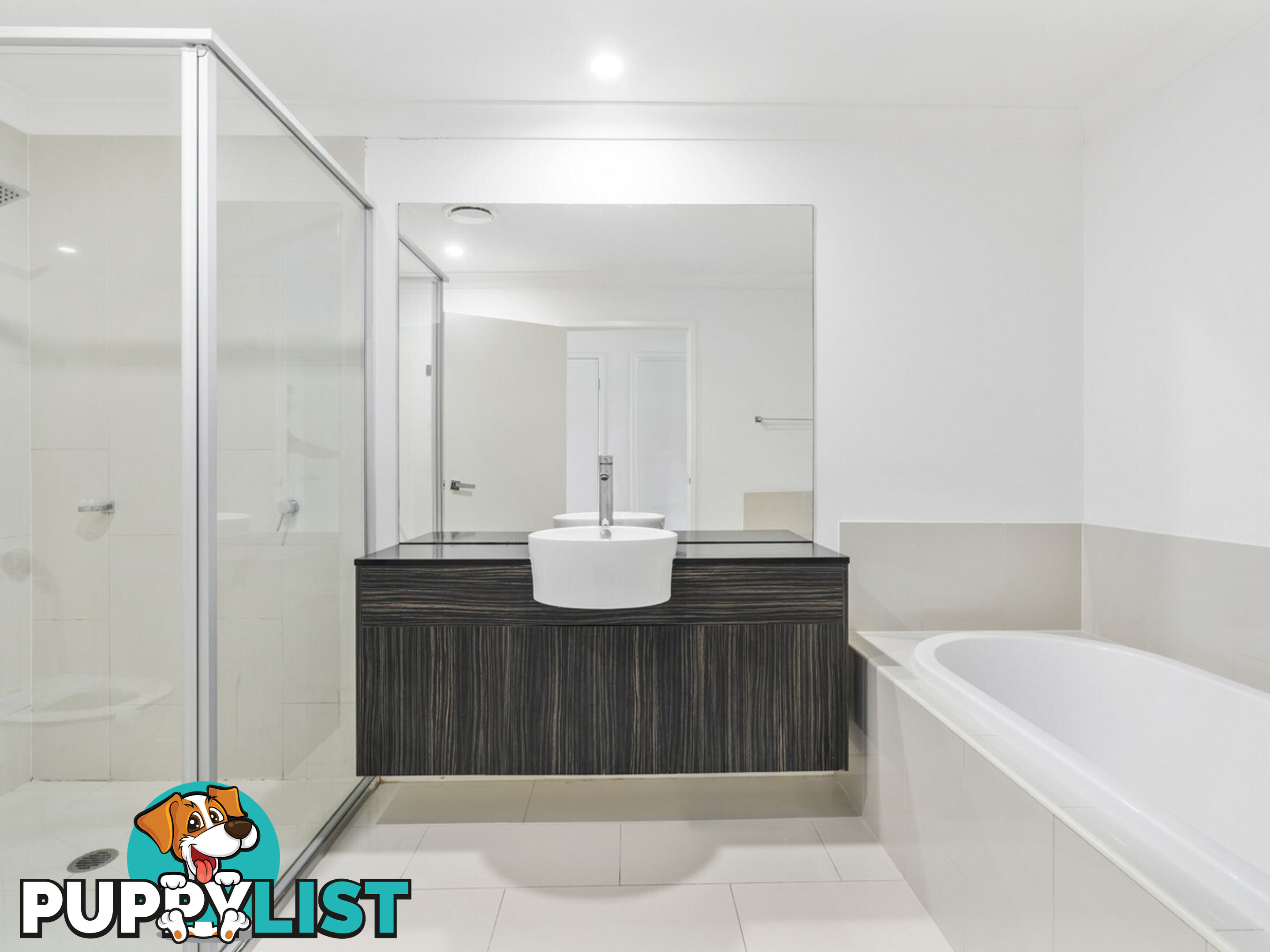 71/18 Archipelago Street PACIFIC PINES QLD 4211