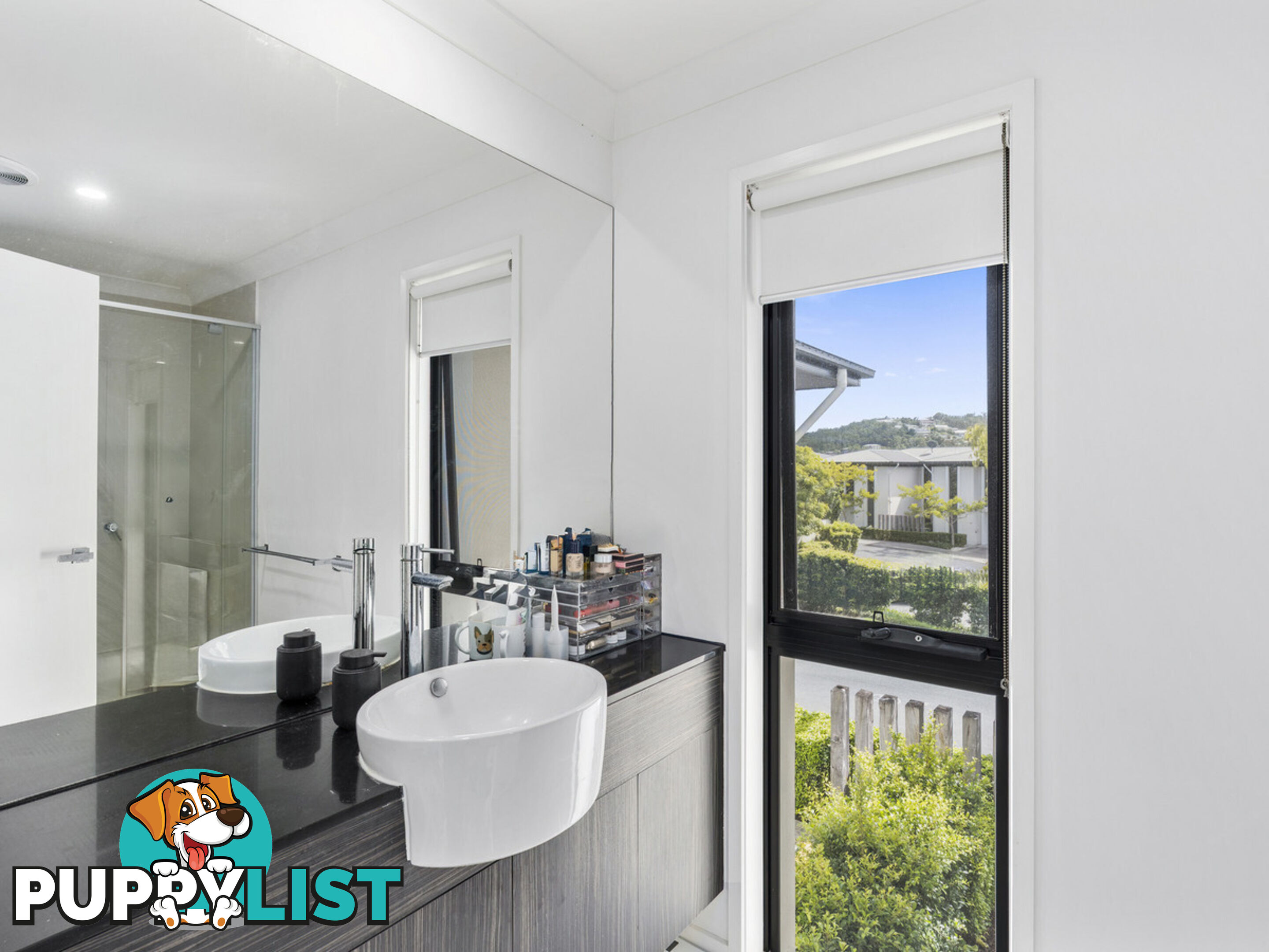 71/18 Archipelago Street PACIFIC PINES QLD 4211