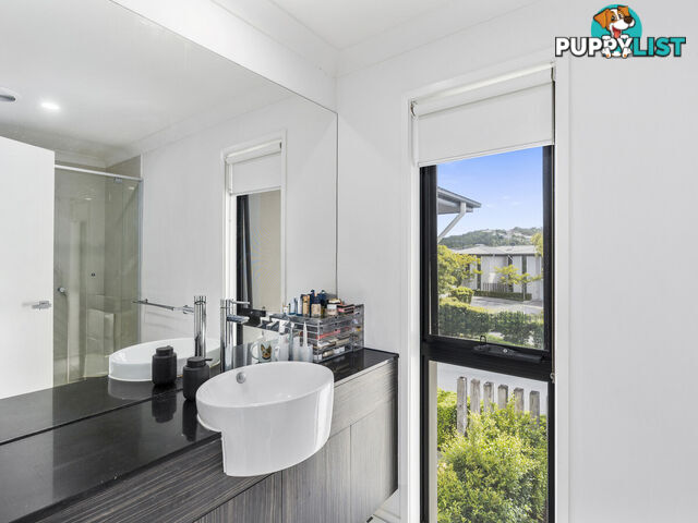 71/18 Archipelago Street PACIFIC PINES QLD 4211