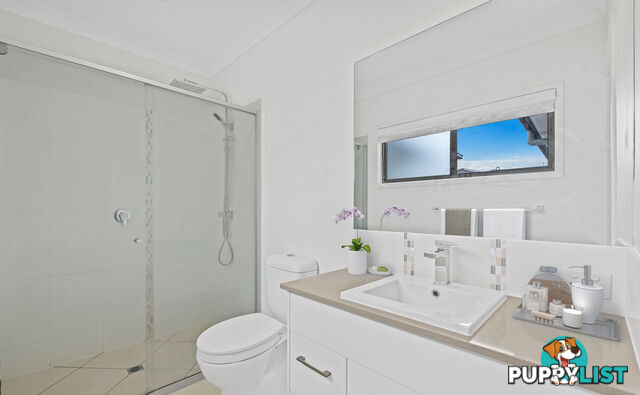 24/26 Careel Close HELENSVALE QLD 4212