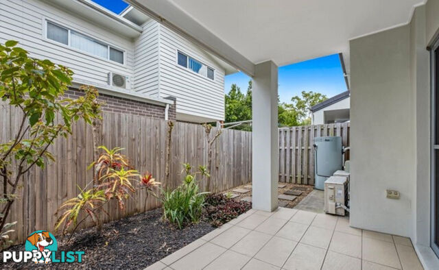 24/26 Careel Close HELENSVALE QLD 4212
