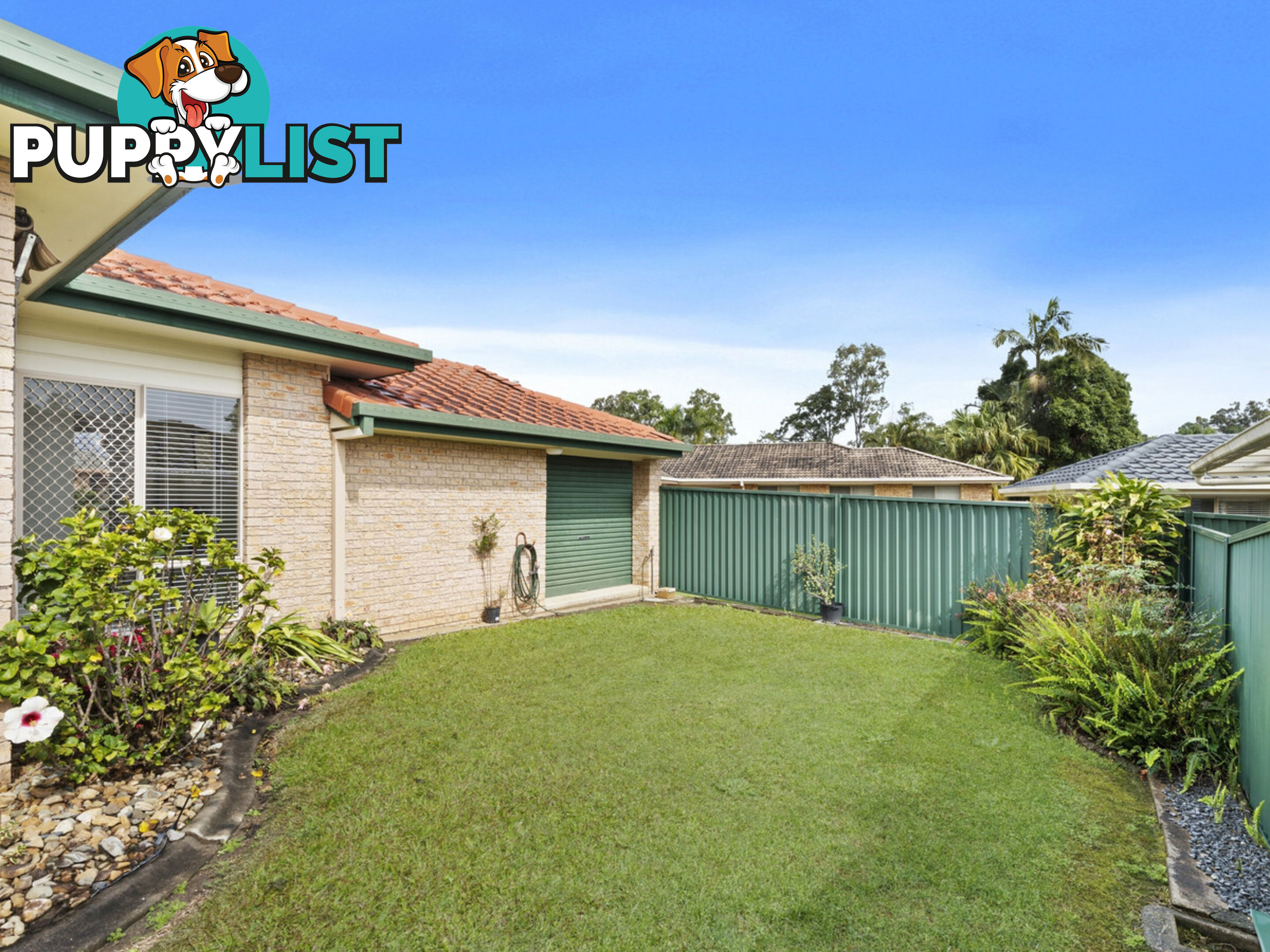 11 Gordonvale Place HELENSVALE QLD 4212