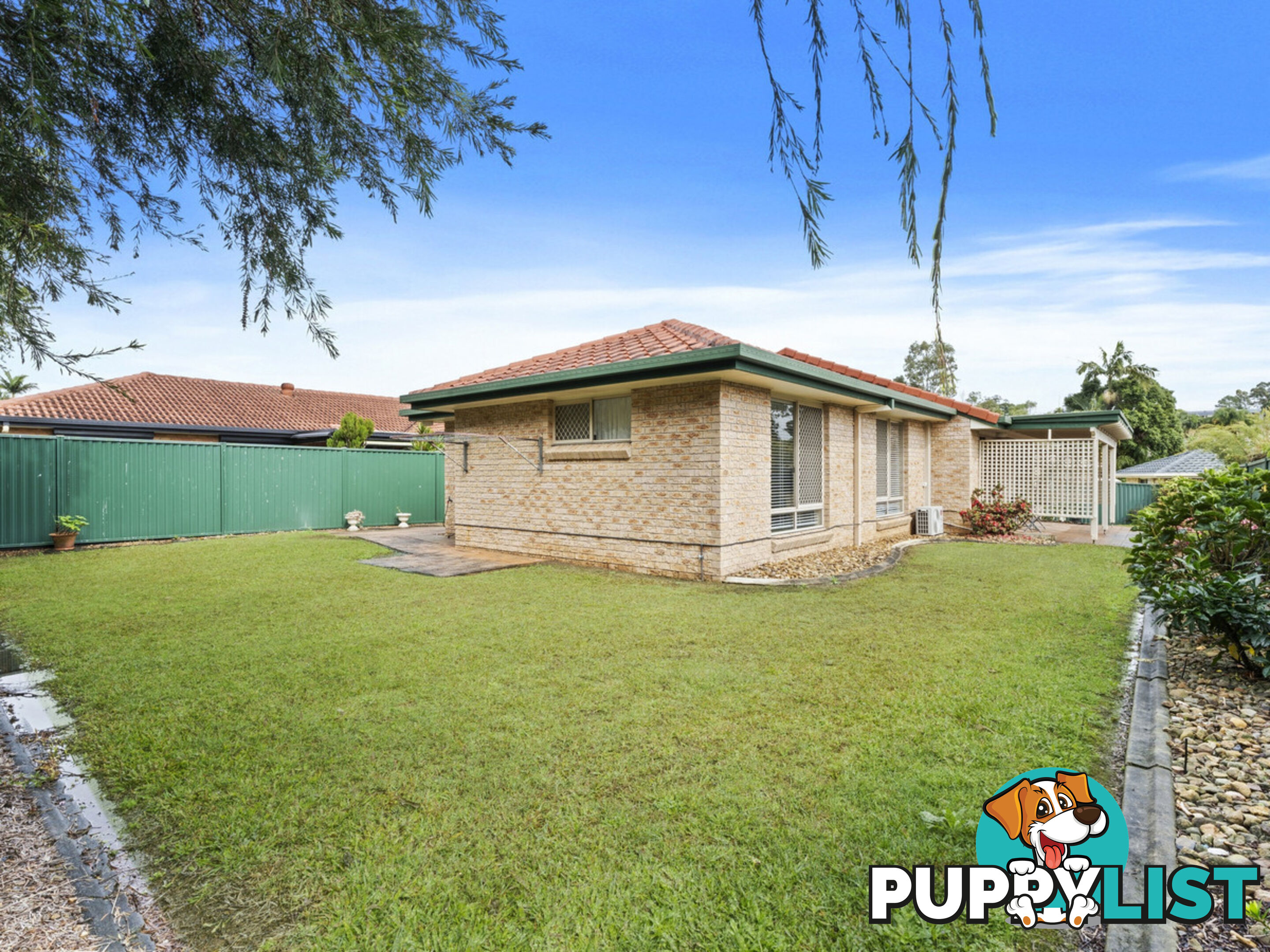 11 Gordonvale Place HELENSVALE QLD 4212