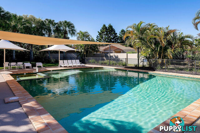 8438 Magnolia Drive HOPE ISLAND QLD 4212