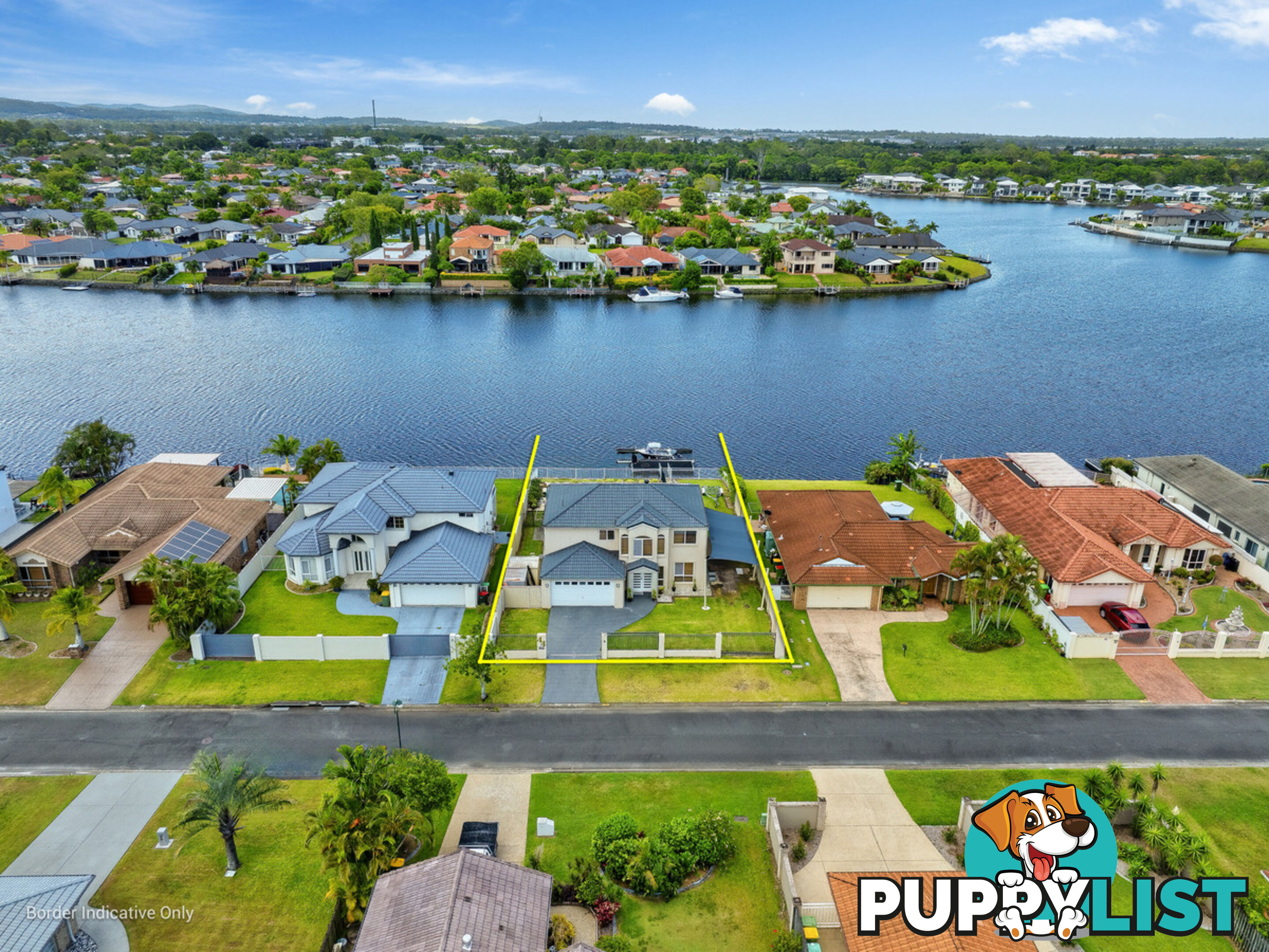 44 Lakeshore Drive HELENSVALE QLD 4212