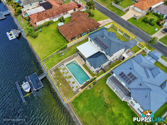 44 Lakeshore Drive HELENSVALE QLD 4212