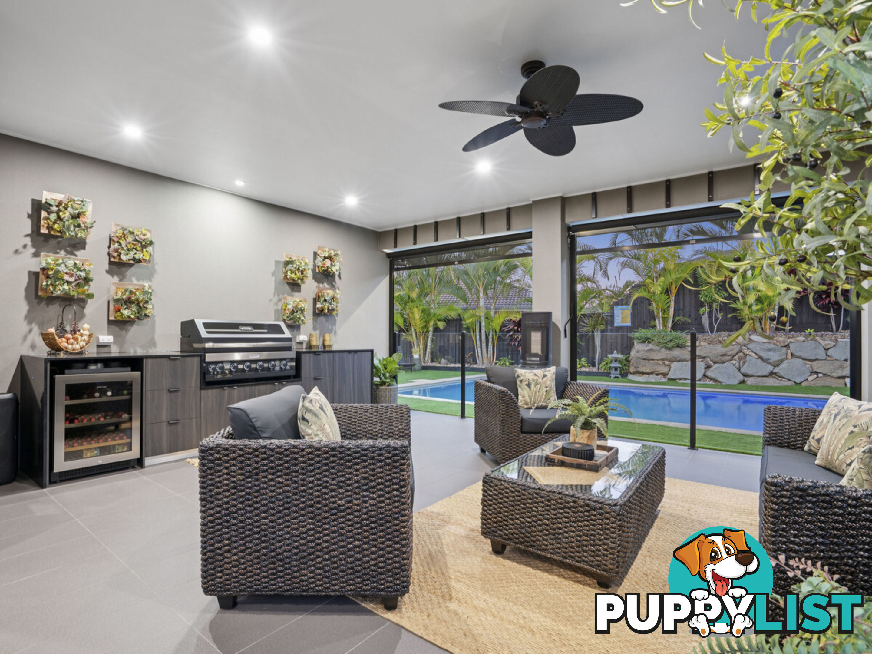 54 Mcauley Parade PACIFIC PINES QLD 4211