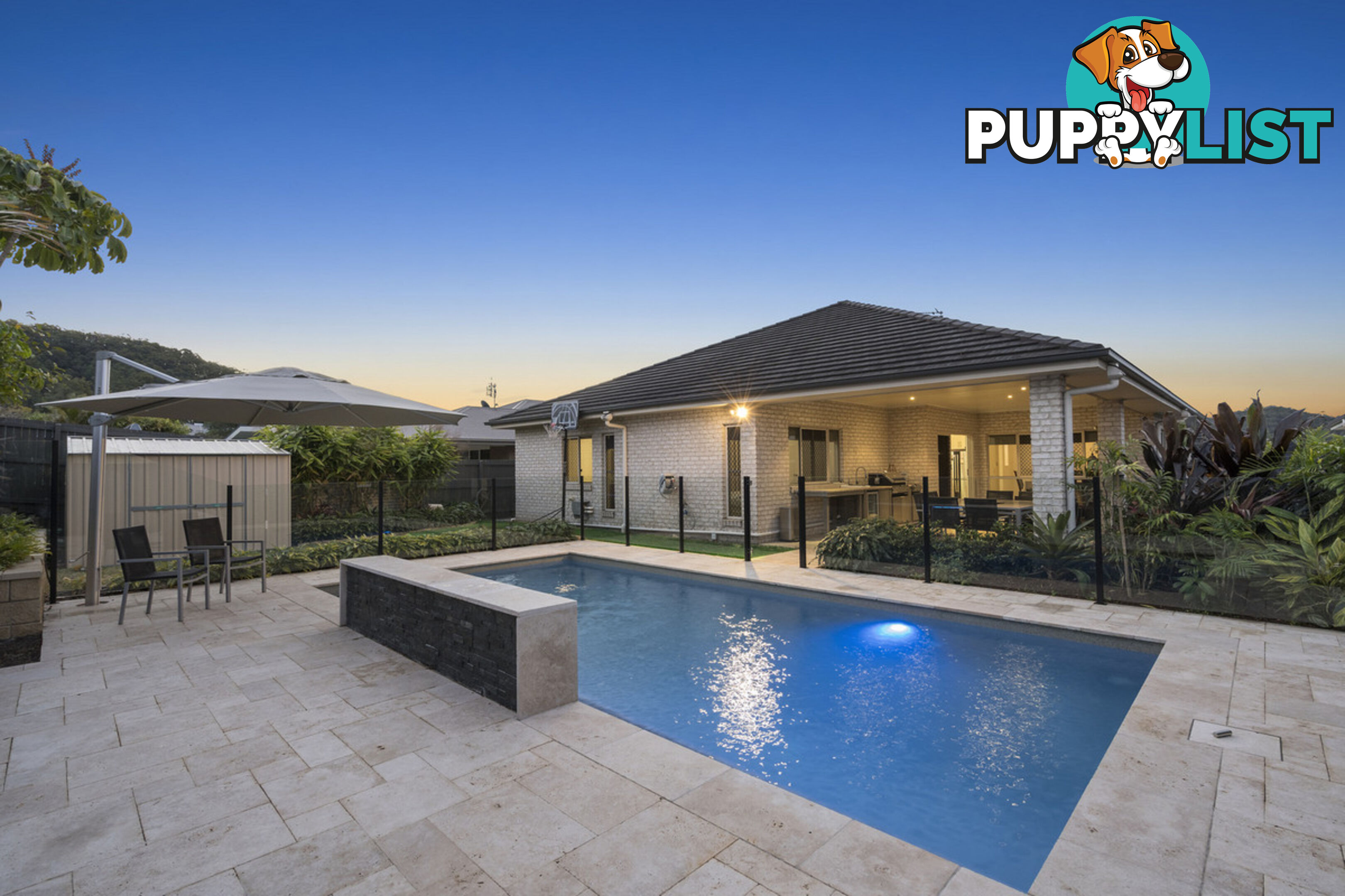 9 Flame Trees Crescent MAUDSLAND QLD 4210