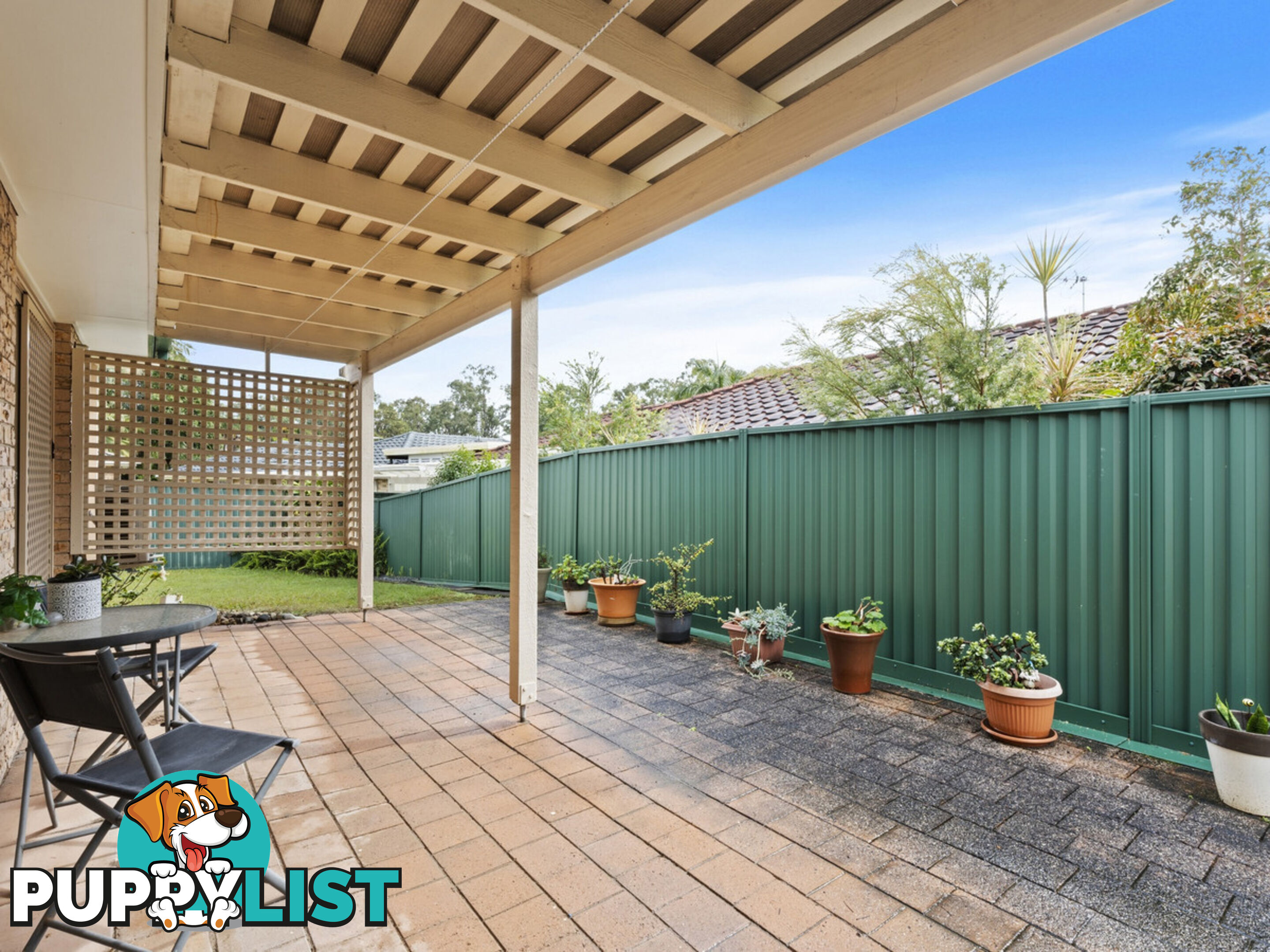 11 Gordonvale Place HELENSVALE QLD 4212