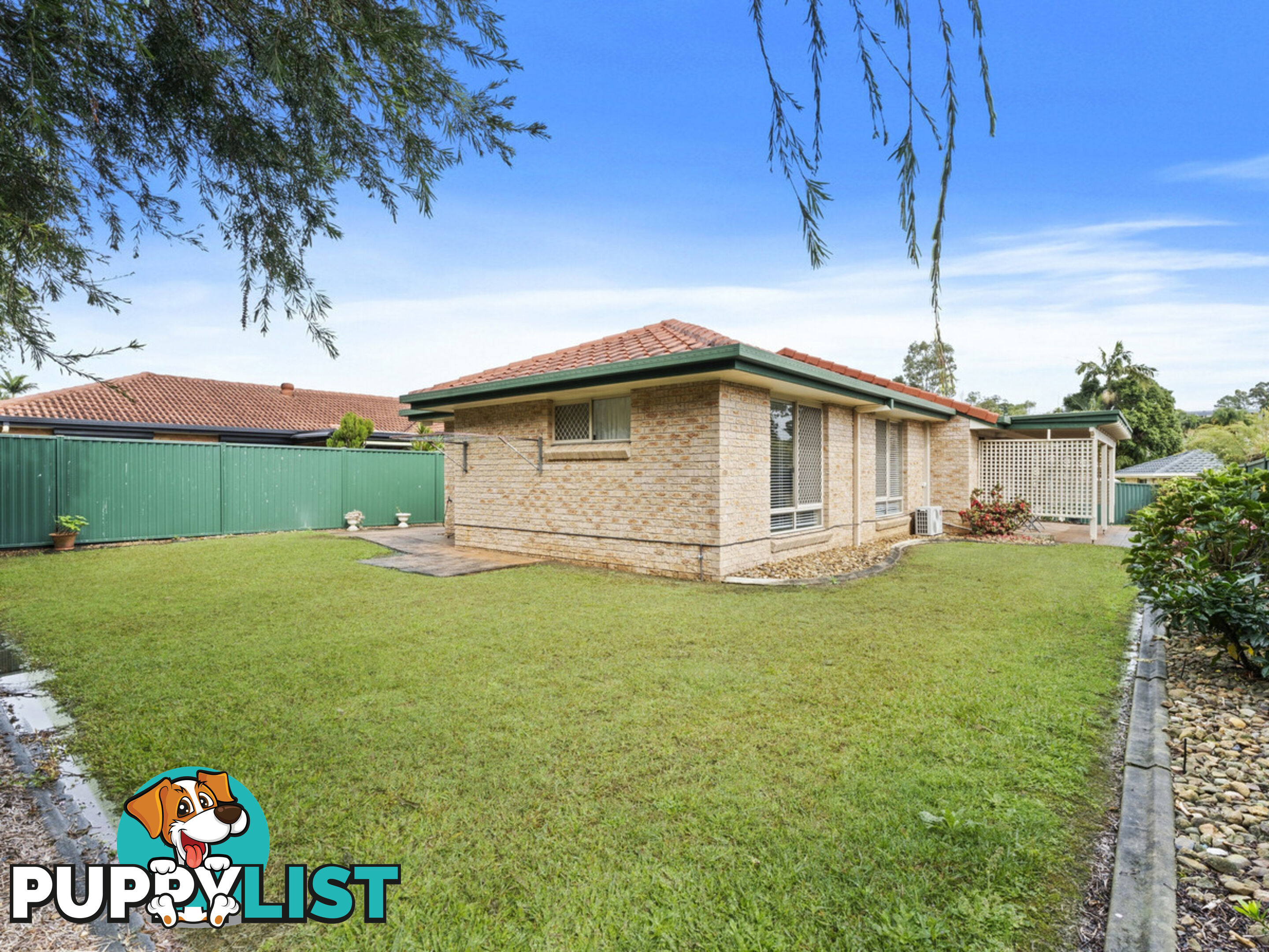 11 Gordonvale Place HELENSVALE QLD 4212