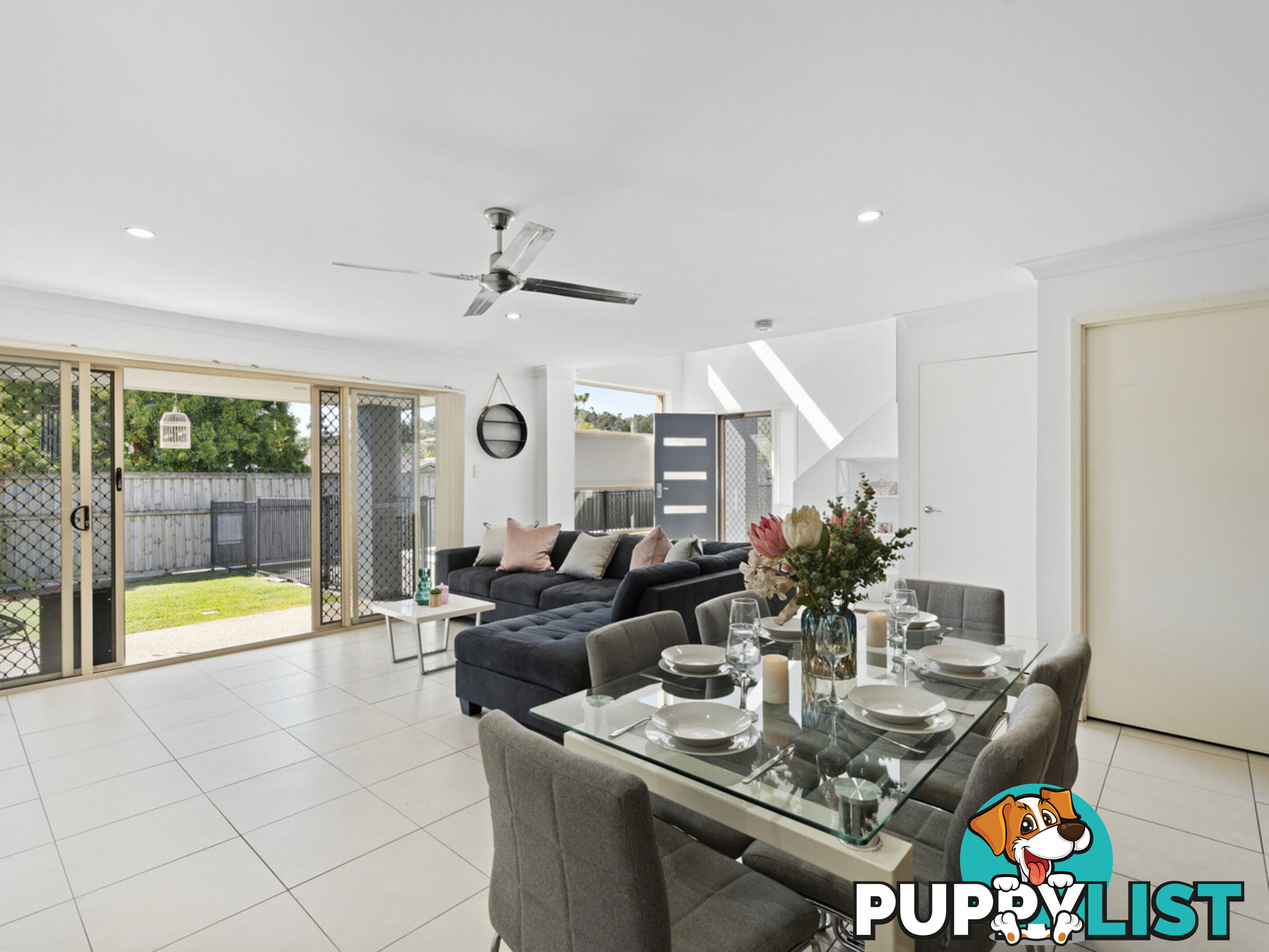 2/8 Witheren Circuit PACIFIC PINES QLD 4211