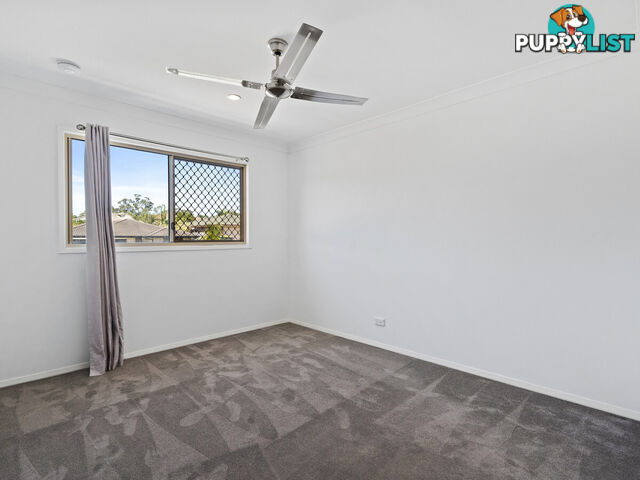 2/8 Witheren Circuit PACIFIC PINES QLD 4211