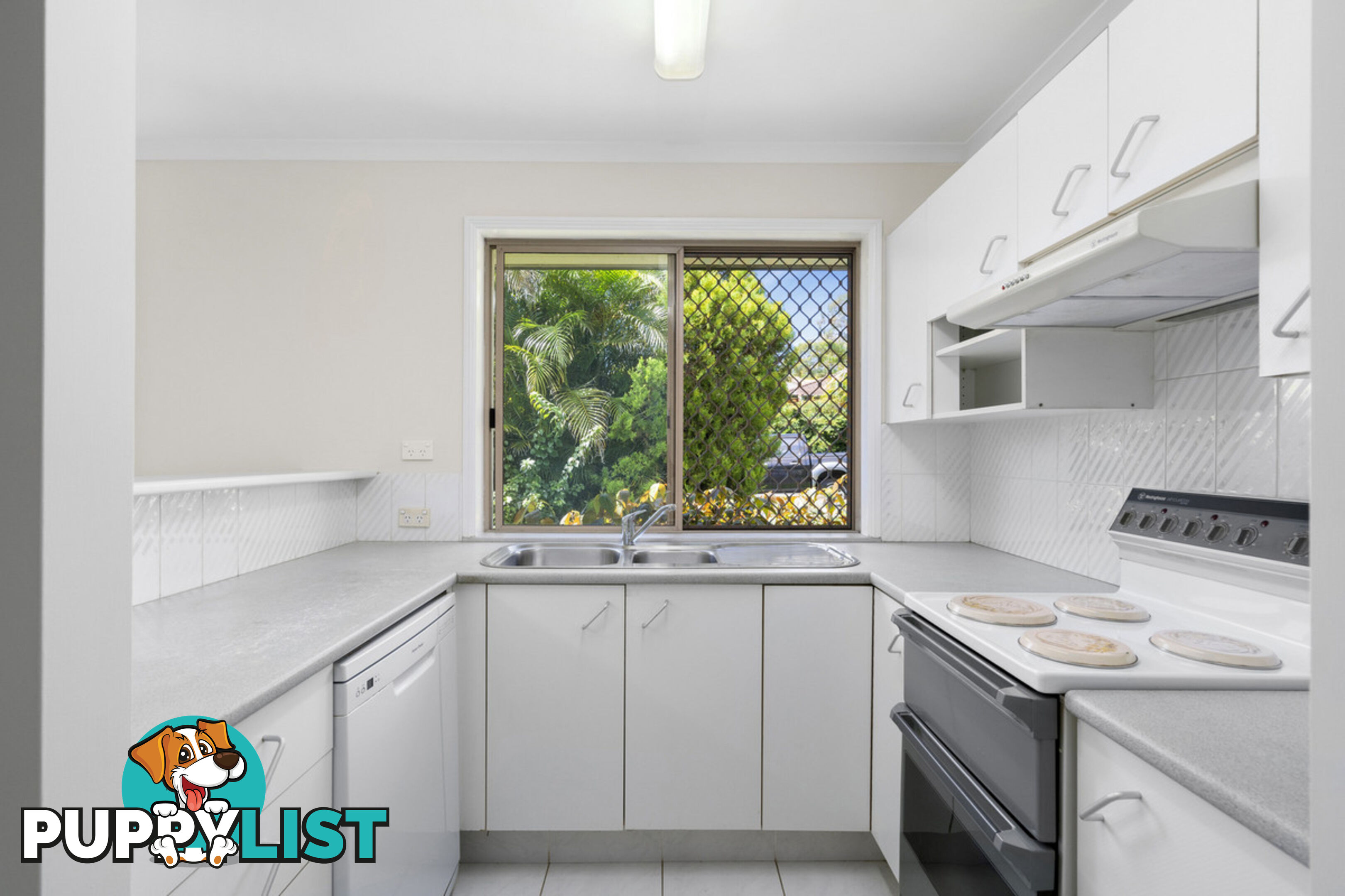 7/24 Stretton Drive HELENSVALE QLD 4212