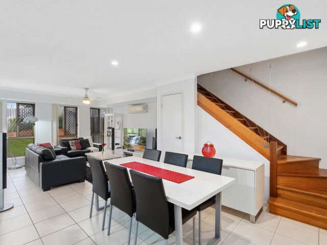 2/13 Amaray Drive UPPER COOMERA QLD 4209