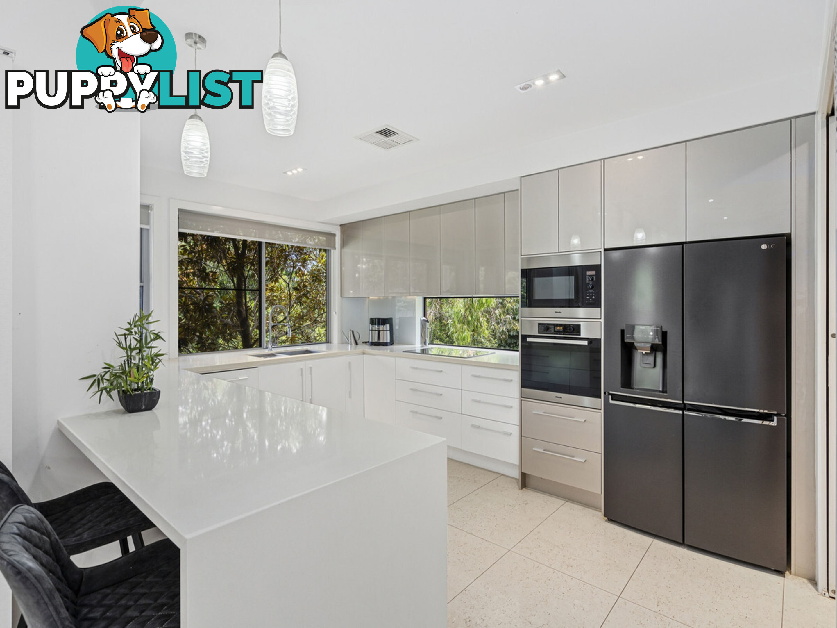 2 Kookaburra Place PARKWOOD QLD 4214