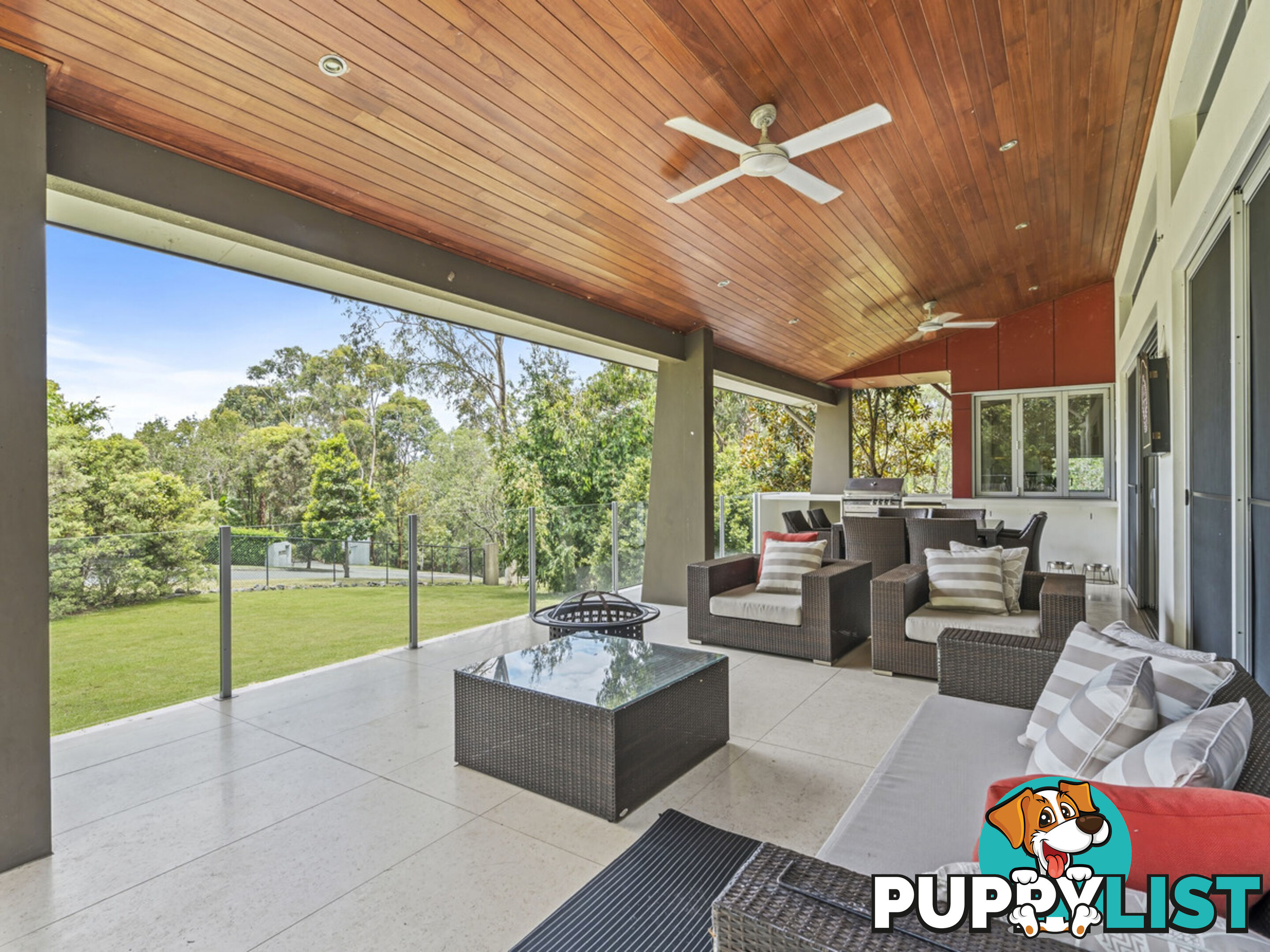 2 Kookaburra Place PARKWOOD QLD 4214