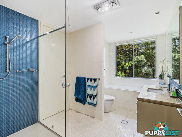 2 Kookaburra Place PARKWOOD QLD 4214