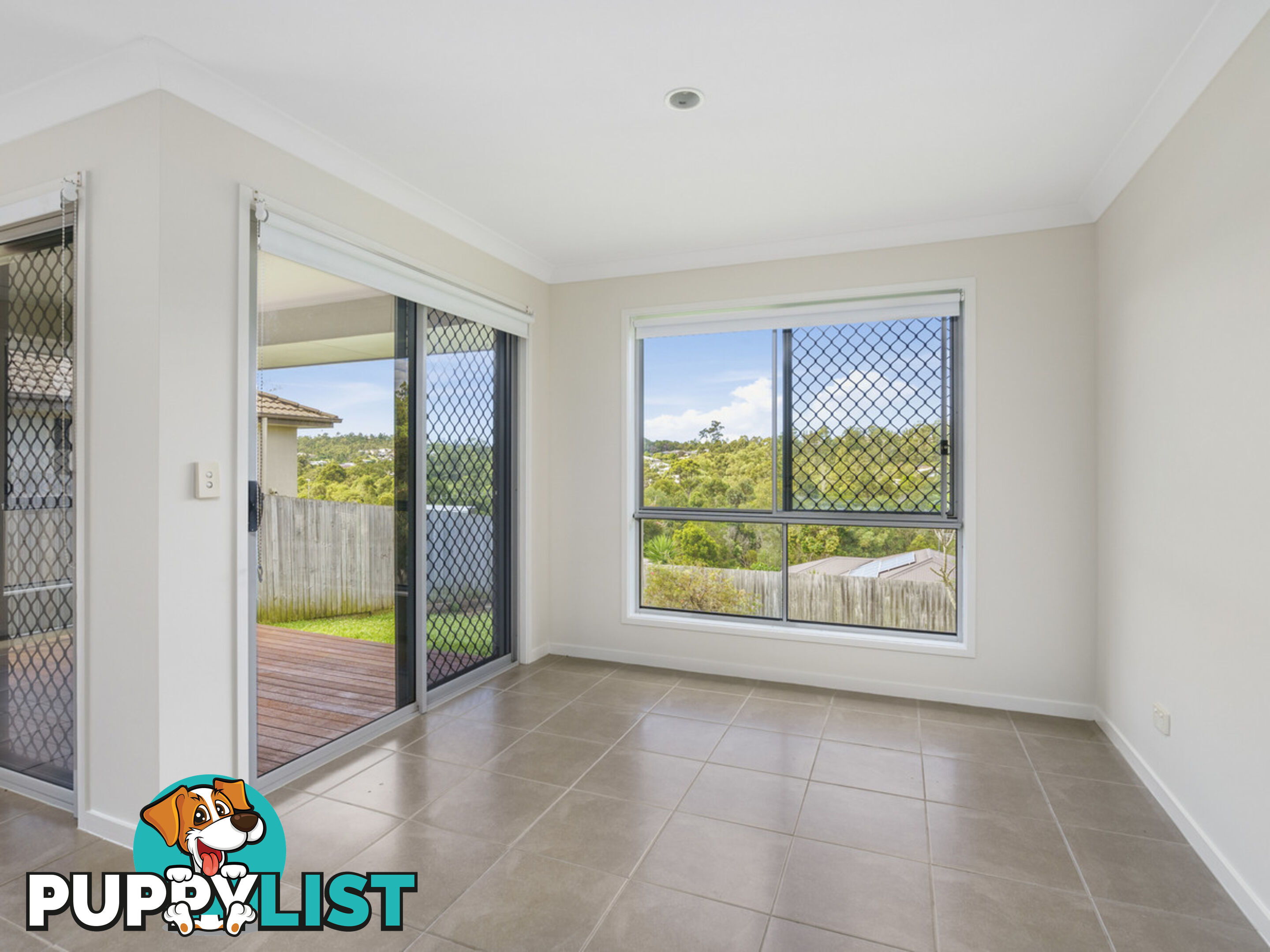 18 Hadrian Crescent PACIFIC PINES QLD 4211