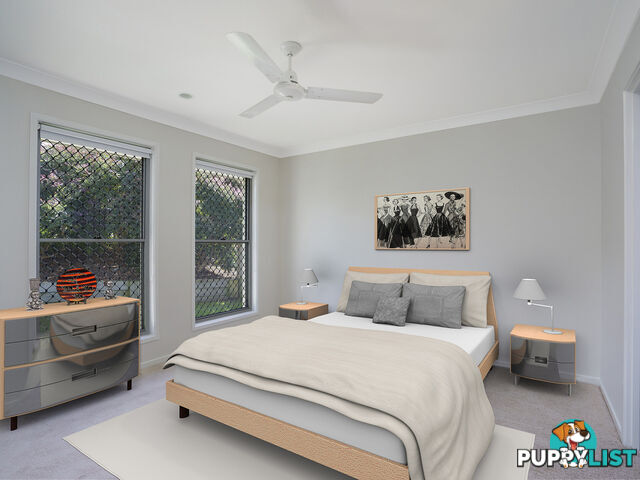 18 Hadrian Crescent PACIFIC PINES QLD 4211