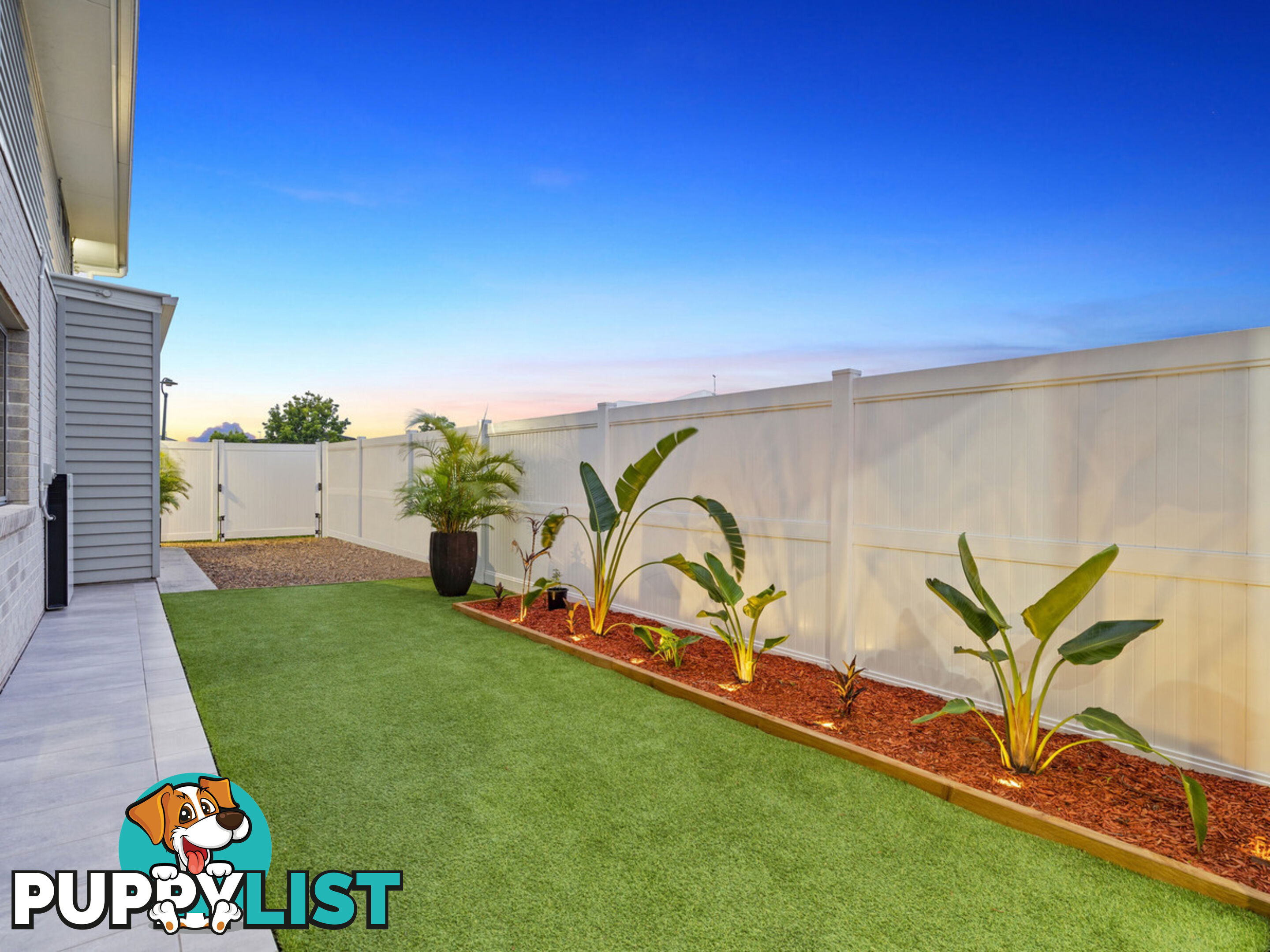 2 Oxenford Place OXENFORD QLD 4210