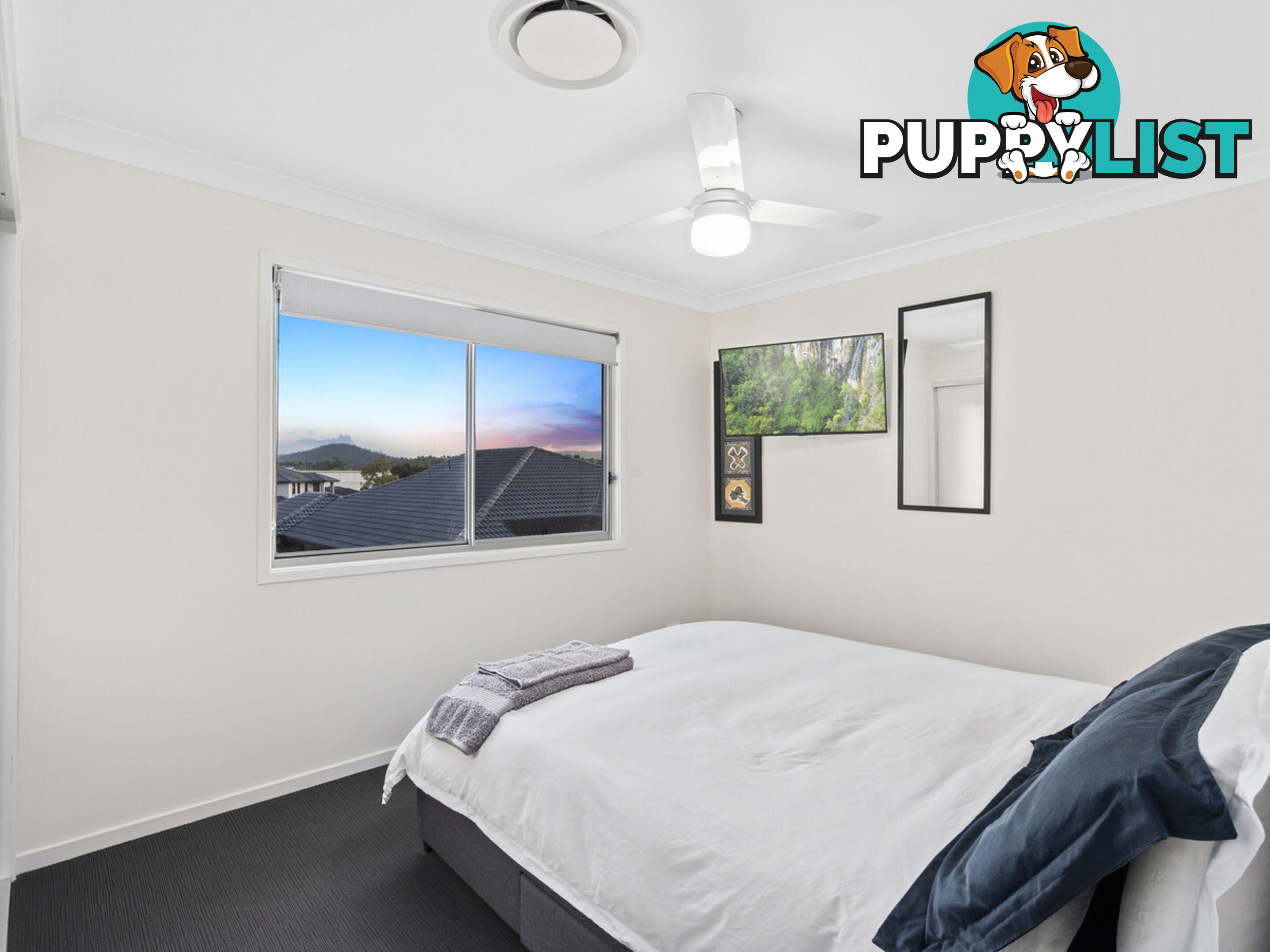 2 Oxenford Place OXENFORD QLD 4210