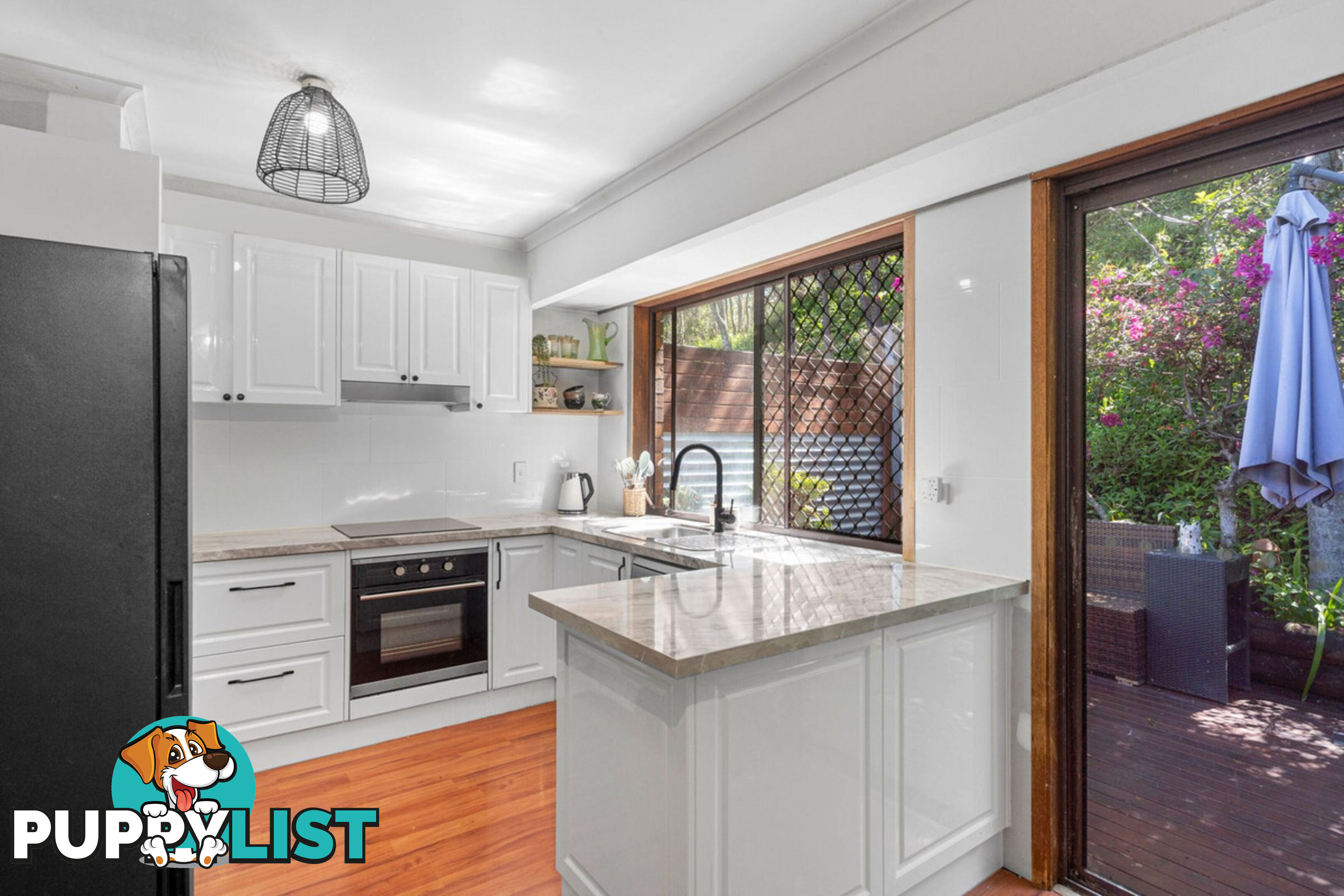 23/24 Cannington Place HELENSVALE QLD 4212
