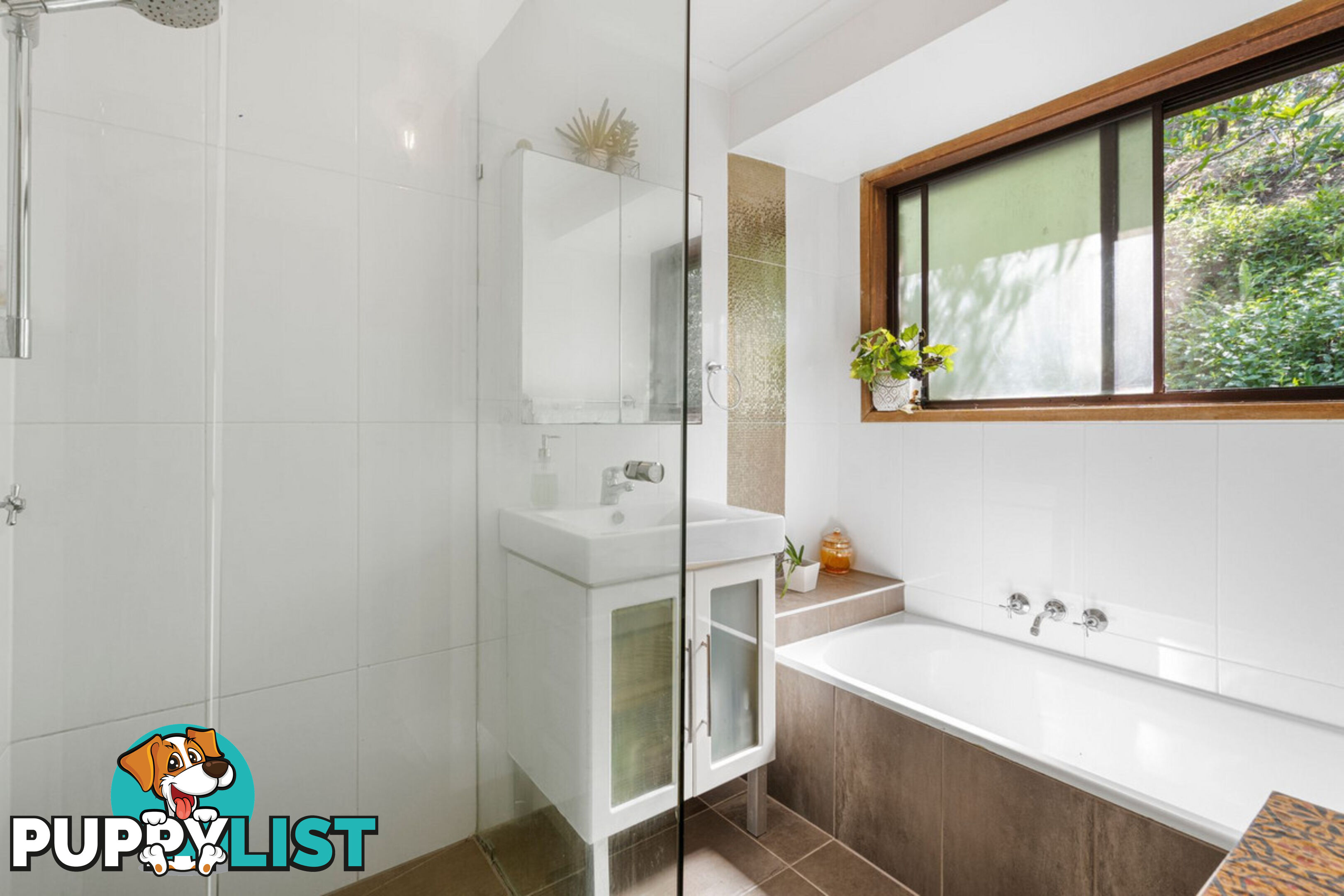 23/24 Cannington Place HELENSVALE QLD 4212