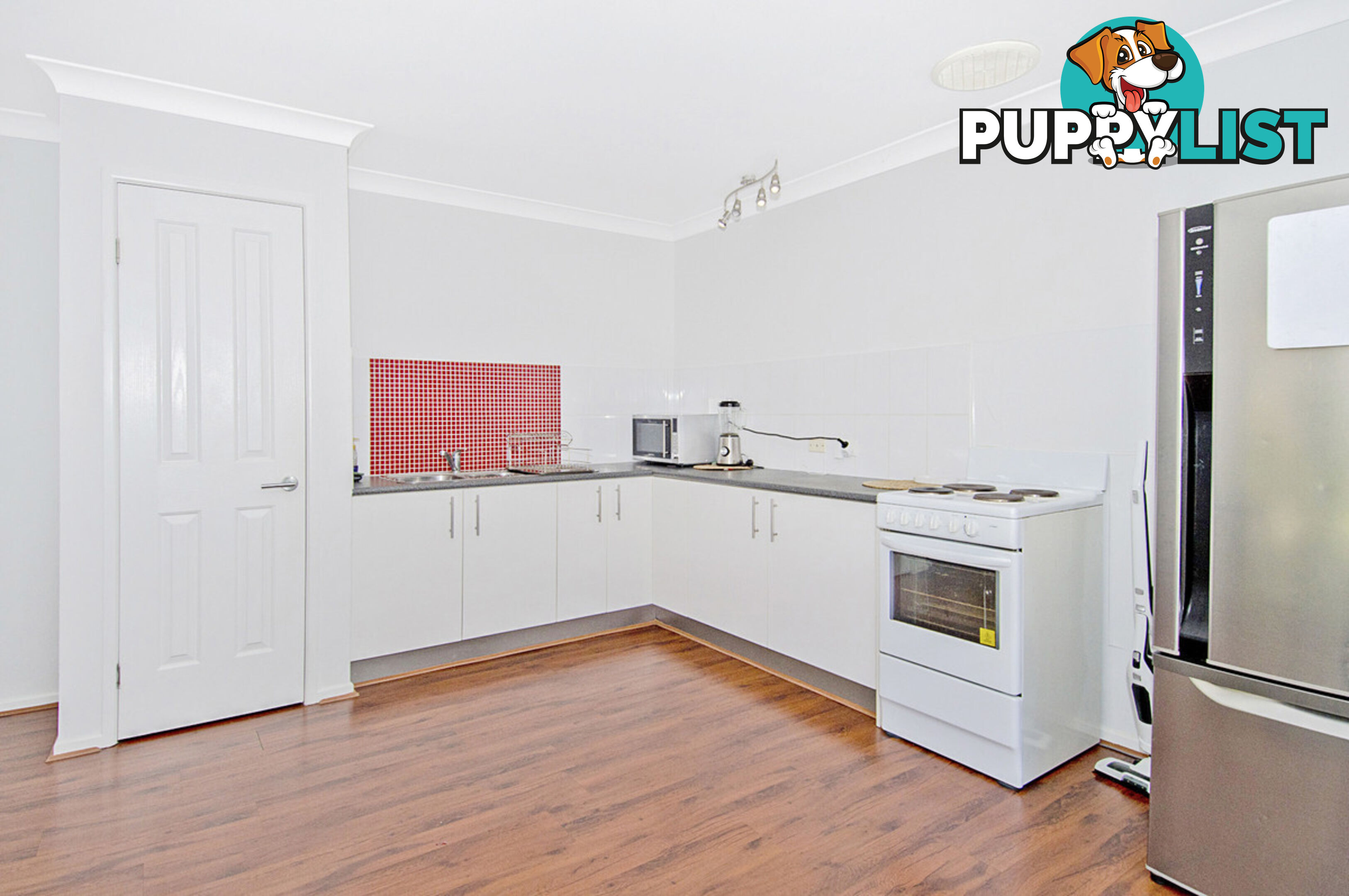 17 Sangster Crescent PACIFIC PINES QLD 4211