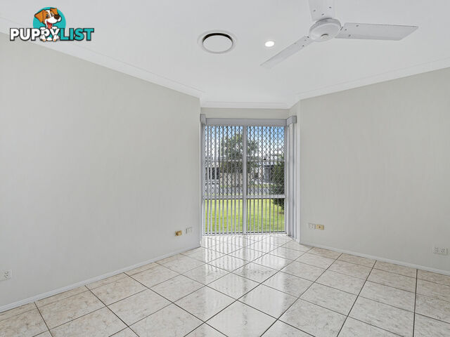 25 Lakeshore Drive HELENSVALE QLD 4212