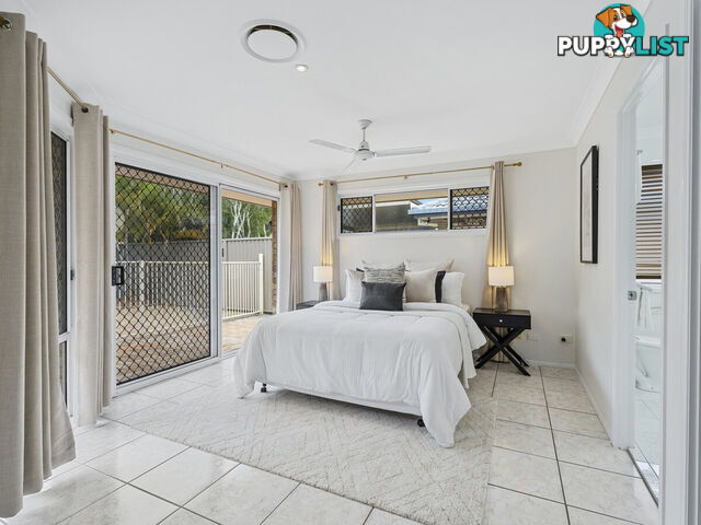 25 Lakeshore Drive HELENSVALE QLD 4212