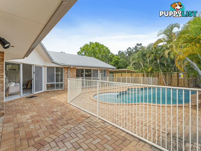 25 Lakeshore Drive HELENSVALE QLD 4212