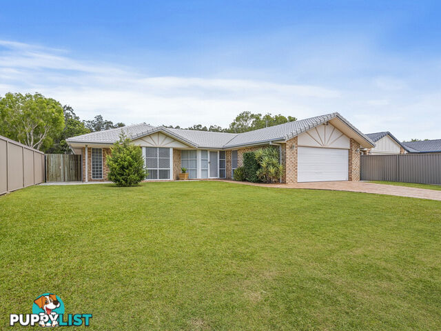 25 Lakeshore Drive HELENSVALE QLD 4212