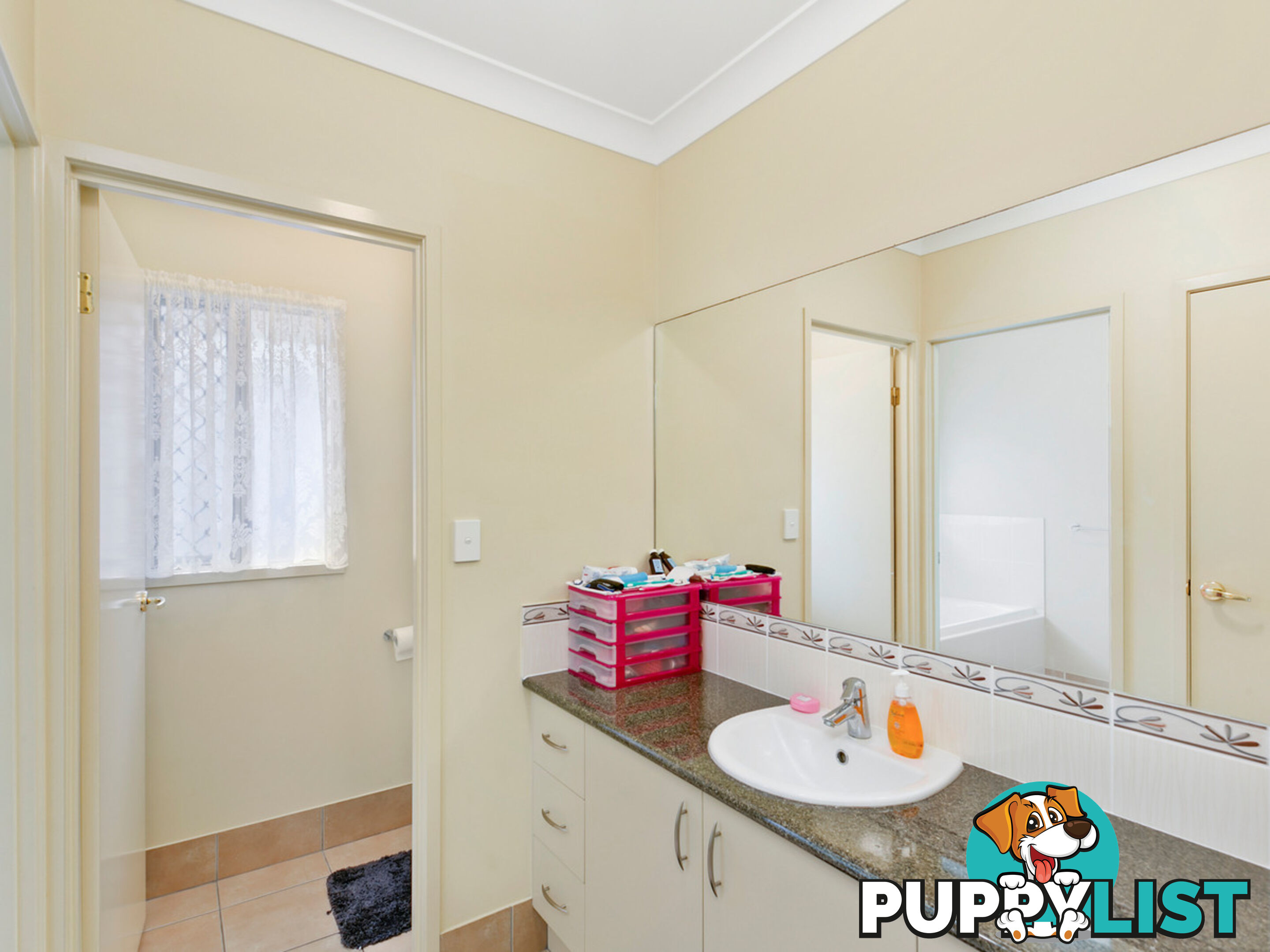 14 Kadie Place PACIFIC PINES QLD 4211