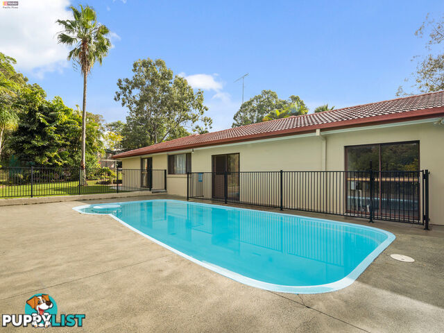 379 Hinkler Drive WORONGARY QLD 4213