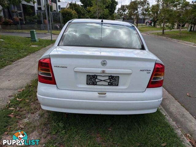 2002 Holden Astra TS EQUIPE Sedan Automatic