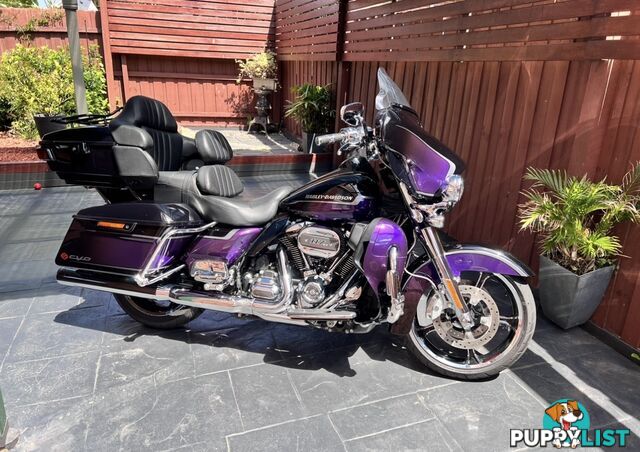 2021 Harley-Davidson CVO Limited 117 (FLHTKSE)