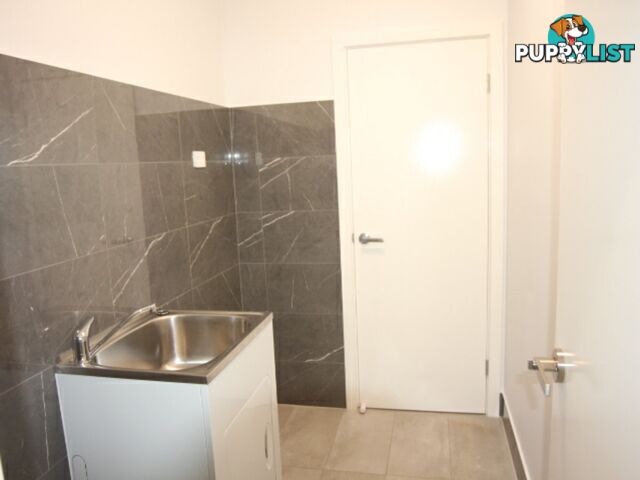28 Chinnocks Ave CAMPBELLTOWN NSW 2560