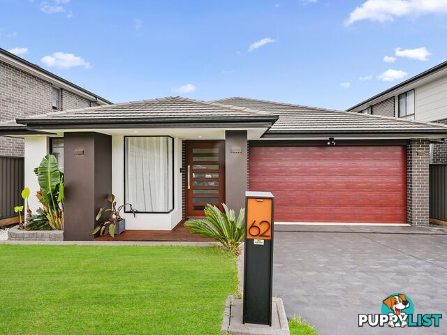 62 Maidenhair Avenue DENHAM COURT NSW 2565