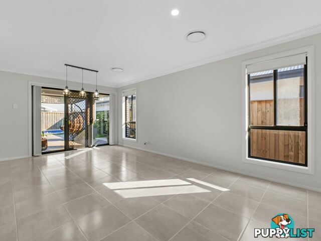 28 Gledswood Hills Drive GLEDSWOOD HILLS NSW 2557