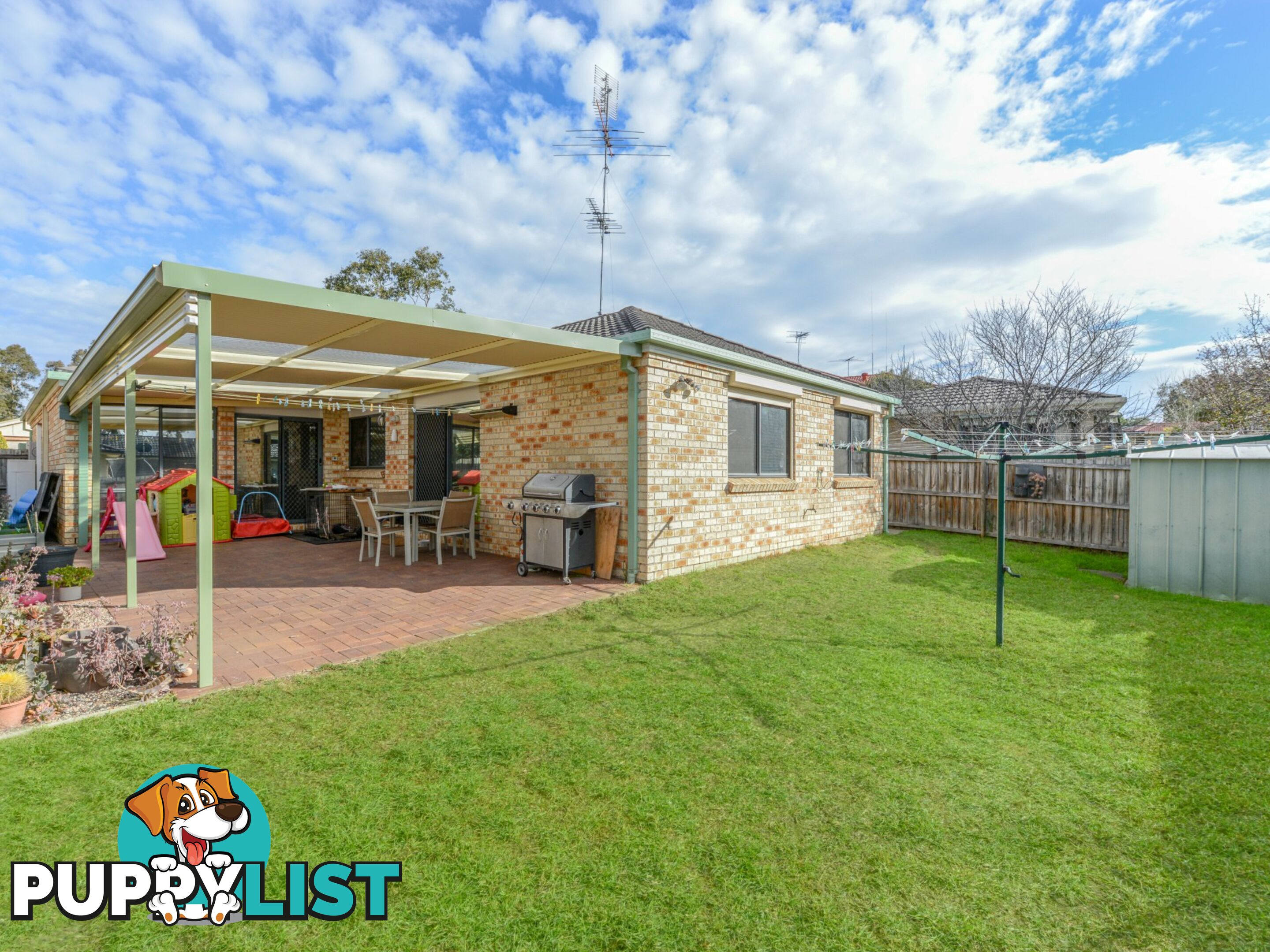 32 Gungarlin Drive HORNINGSEA PARK NSW 2171