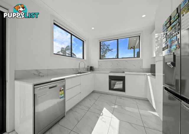 3/8 Durham Street MINTO NSW 2566