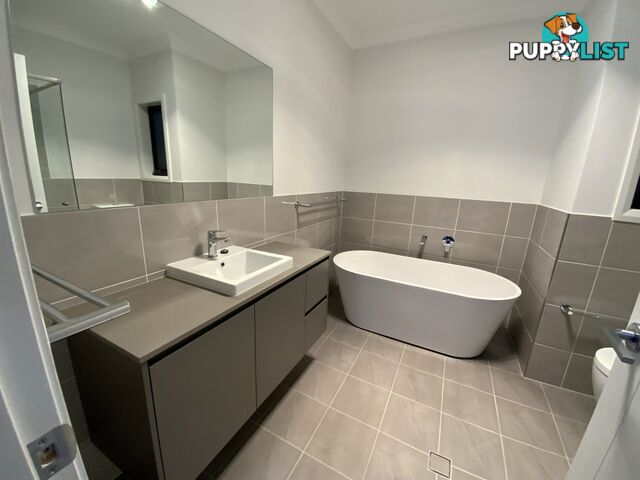 49 Eighth Avenue AUSTRAL NSW 2179