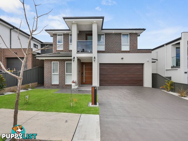 8 Chinnoks Avenue CAMPBELLTOWN NSW 2560